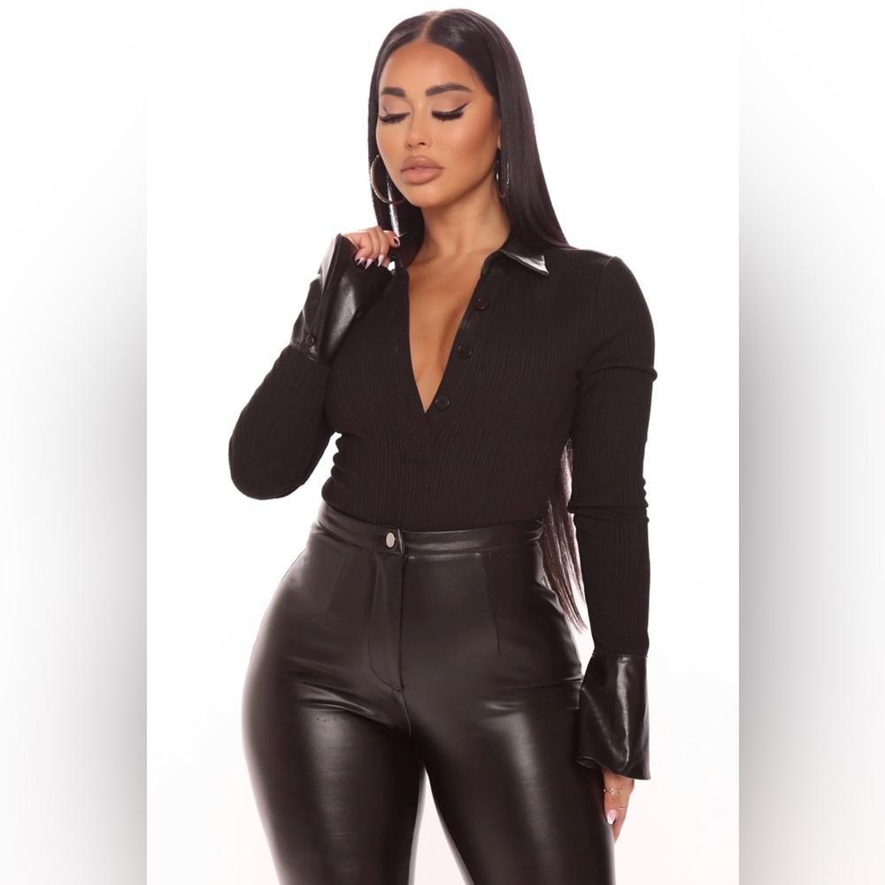 Women’s Black Ribbed Bodysuit